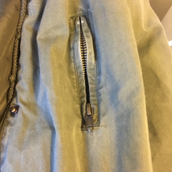 Green jacket!! - Picture 4 of 5